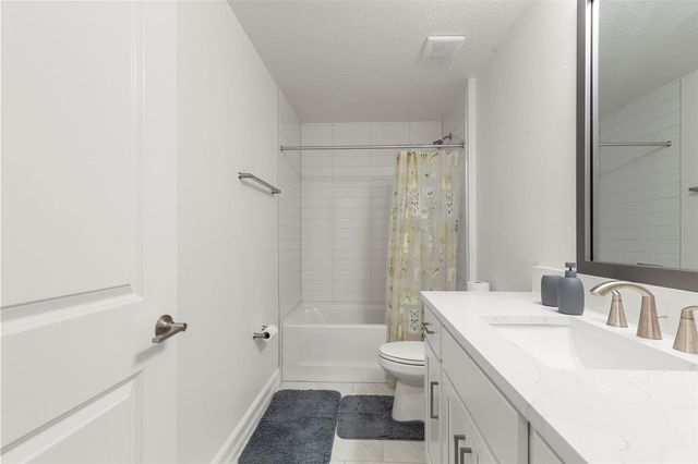 4511 S MANHATTAN AVENUE 17, Tampa, FL 33611