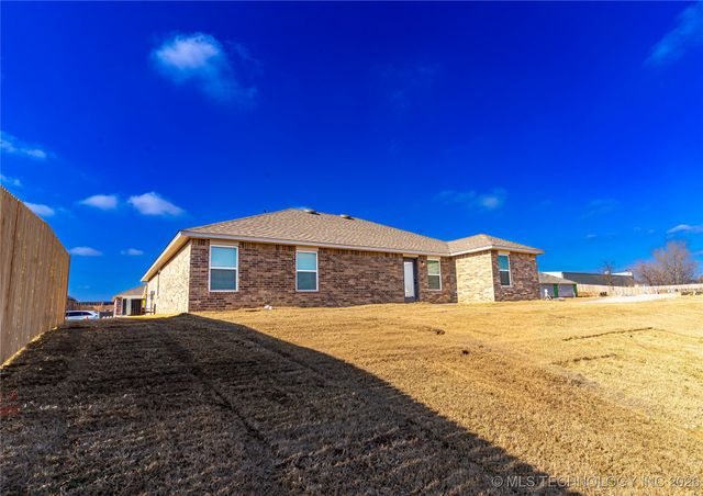 103 S 26th Street, Collinsville, OK 74021