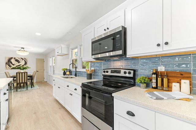 115 E Heath Avenue, Smithfield, NC 27577