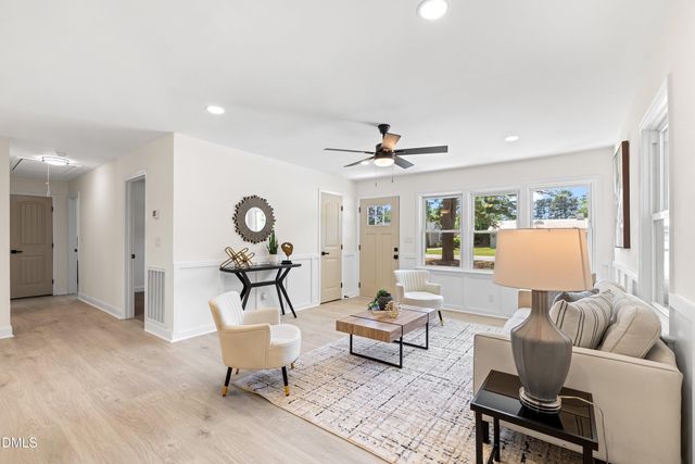 115 E Heath Avenue, Smithfield, NC 27577