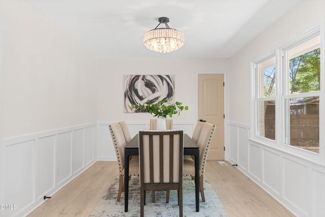 115 E Heath Avenue, Smithfield, NC 27577