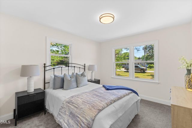 115 E Heath Avenue, Smithfield, NC 27577