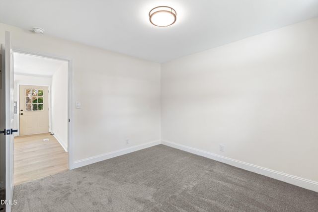 115 E Heath Avenue, Smithfield, NC 27577