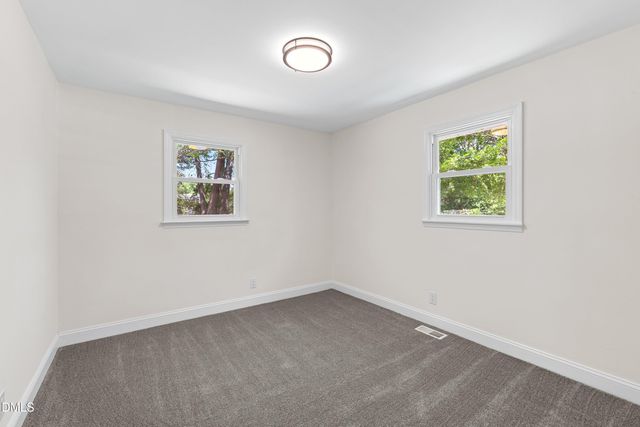 115 E Heath Avenue, Smithfield, NC 27577