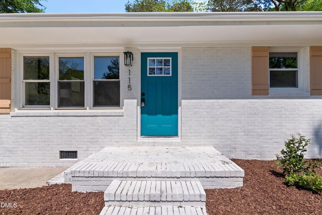 115 E Heath Avenue, Smithfield, NC 27577