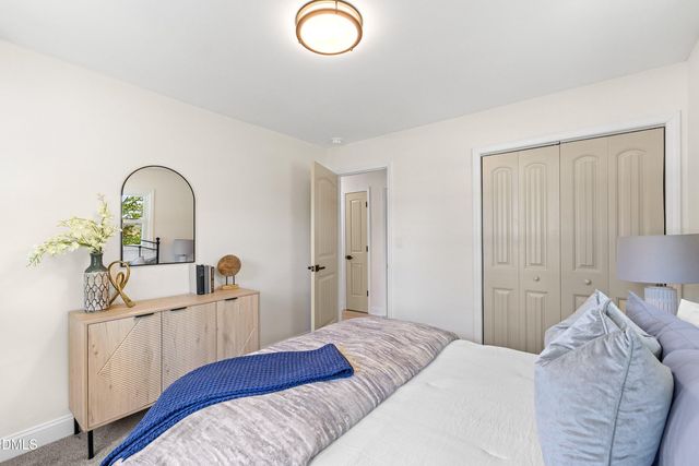 115 E Heath Avenue, Smithfield, NC 27577