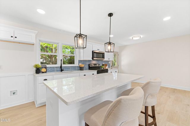 115 E Heath Avenue, Smithfield, NC 27577