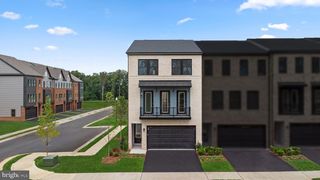 42231 SHINING STAR SQ #HOMESITE 4359, Ashburn, VA 20148