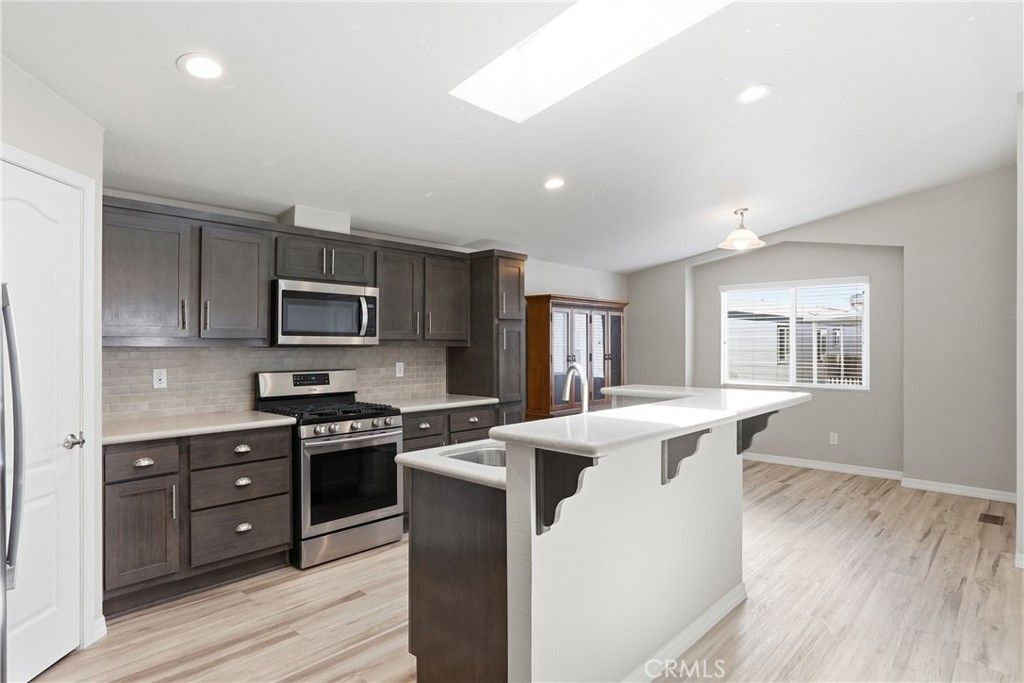 Image 10 of property listing at 500 Atascadero M3, Morro Bay, CA 93442