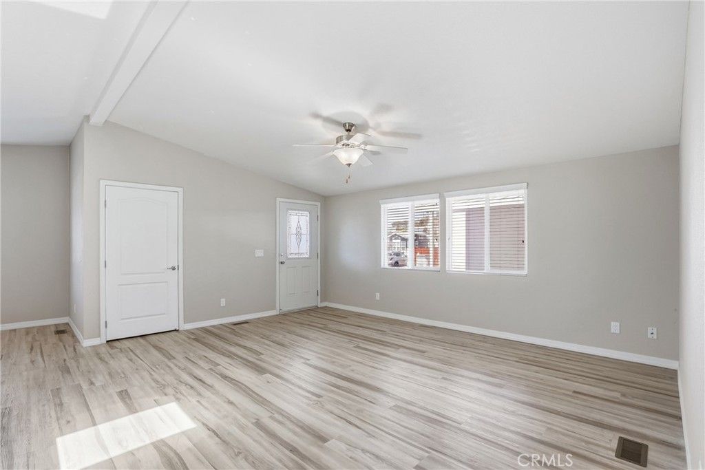 Image 8 of property listing at 500 Atascadero M3, Morro Bay, CA 93442