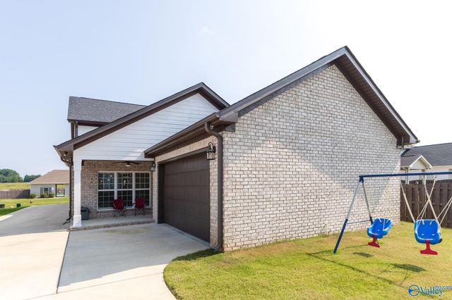 113 Callen Drive, Madison, AL 35756
