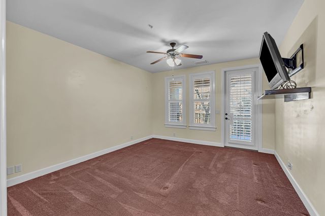 307 Seven Springs Way Apt 301, Brentwood, TN 37027