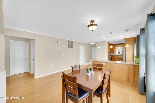 3 Everest Drive N, Brick, NJ 08724