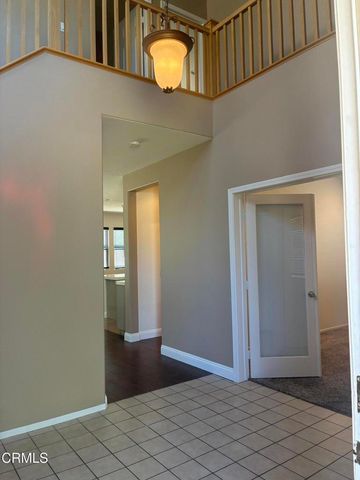 28360 Maitland Lane, Santa Clarita, CA 91350