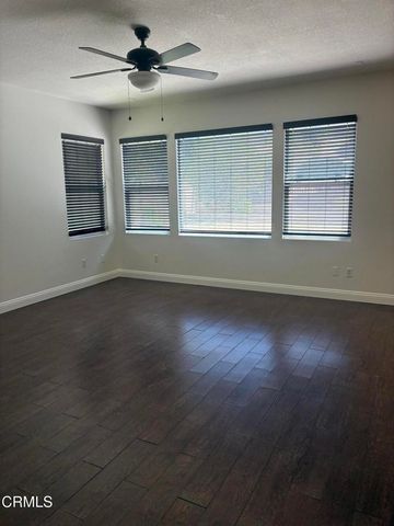 28360 Maitland Lane, Santa Clarita, CA 91350