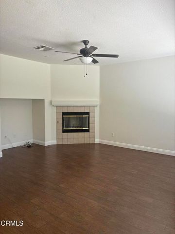 28360 Maitland Lane, Santa Clarita, CA 91350
