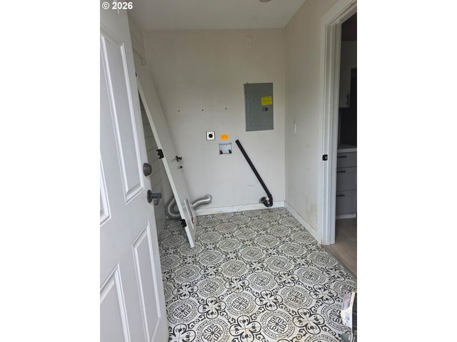 5711 Se 123RD Ave, Portland, OR 97236