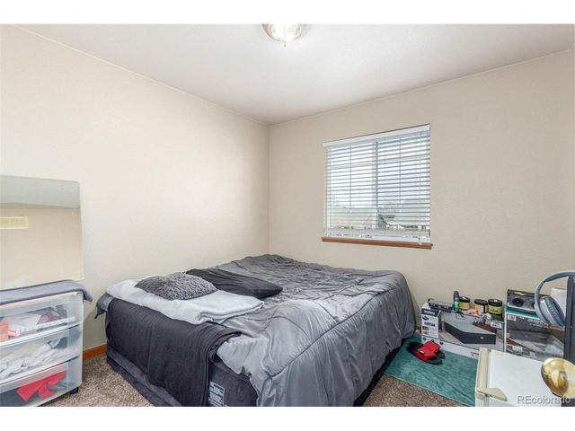 3722 Ironhorse Dr, Evans, CO 80620