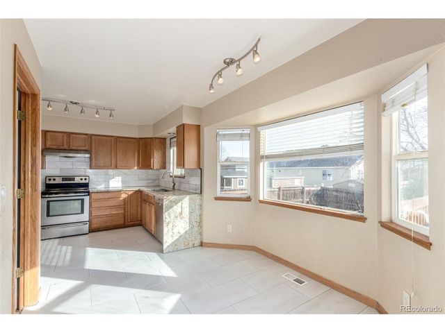 3722 Ironhorse Dr, Evans, CO 80620