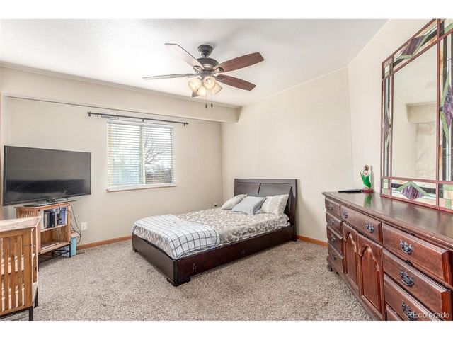 3722 Ironhorse Dr, Evans, CO 80620