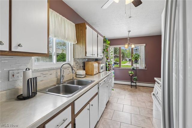 23956 Fairlawn Drive, North Olmsted, OH 44070