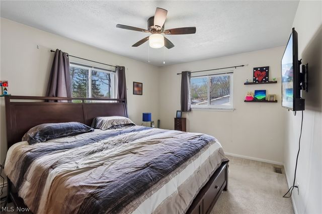 23956 Fairlawn Drive, North Olmsted, OH 44070