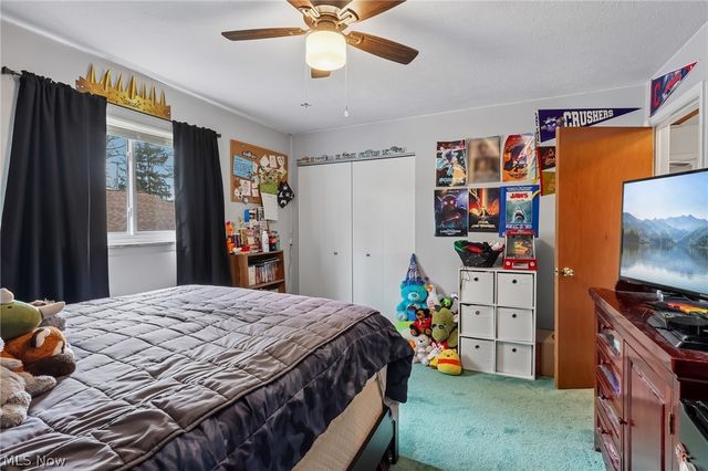 23956 Fairlawn Drive, North Olmsted, OH 44070