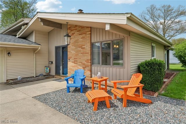 23956 Fairlawn Drive, North Olmsted, OH 44070
