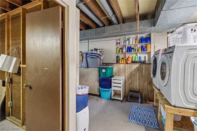 23956 Fairlawn Drive, North Olmsted, OH 44070