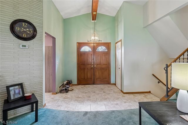23956 Fairlawn Drive, North Olmsted, OH 44070
