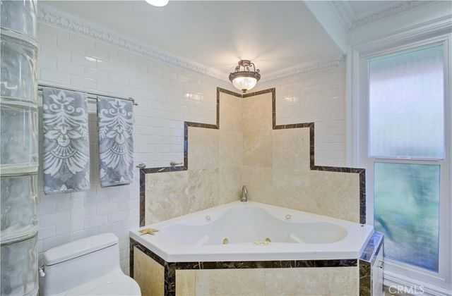 5254 Duenas, Laguna Woods, CA 92637