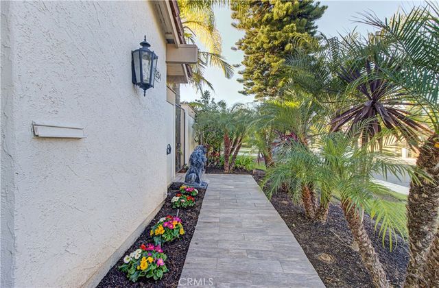 5254 Duenas, Laguna Woods, CA 92637