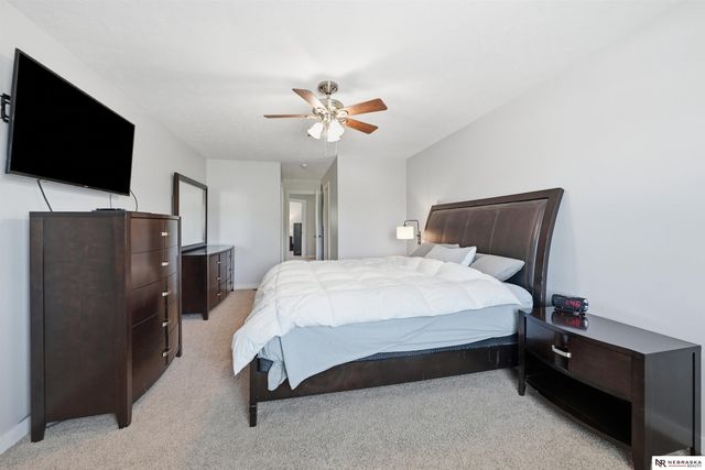 1770 N 177th Plaza, Omaha, NE 68118