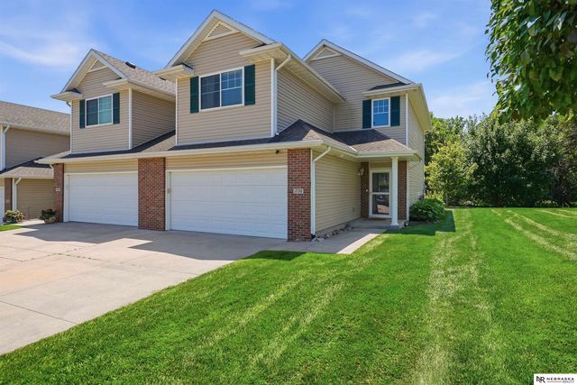 1770 N 177th Plaza, Omaha, NE 68118