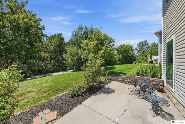 1770 N 177th Plaza, Omaha, NE 68118