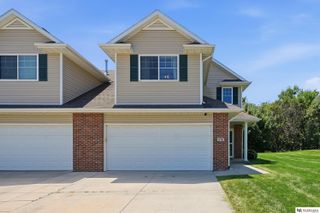 1770 N 177th Plaza, Omaha, NE 68118
