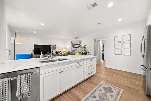 1140 S ORLANDO AVENUE F11, Maitland, FL 32751