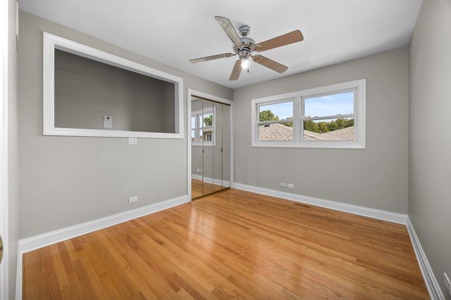 865 Love Street, Elk Grove Village, IL 60007