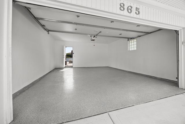 865 Love Street, Elk Grove Village, IL 60007