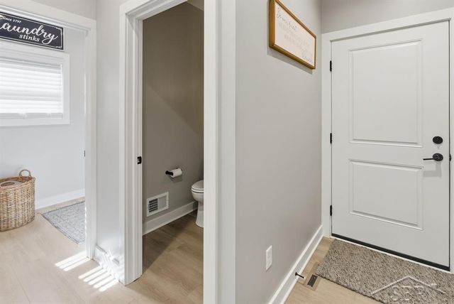 3910 Plumtree Lane, Midland, MI 48642