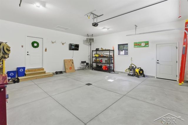 3910 Plumtree Lane, Midland, MI 48642