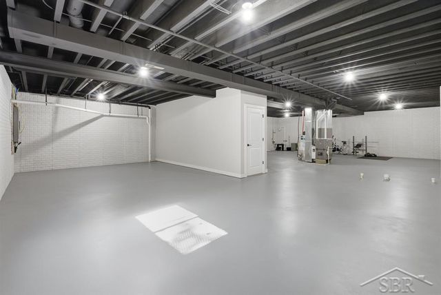 3910 Plumtree Lane, Midland, MI 48642