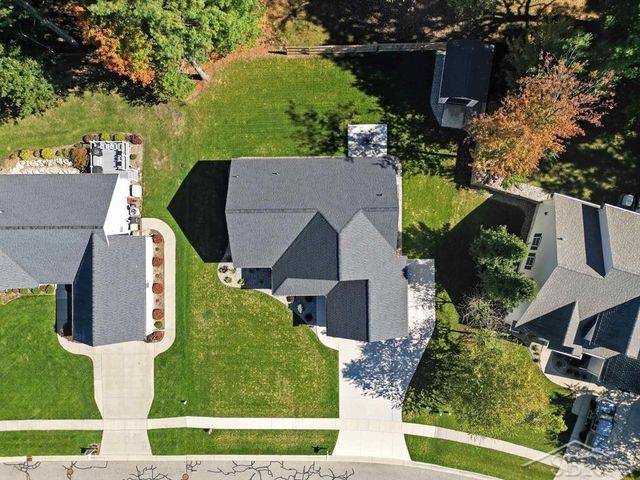 3910 Plumtree Lane, Midland, MI 48642