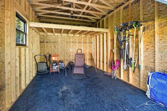 3910 Plumtree Lane, Midland, MI 48642