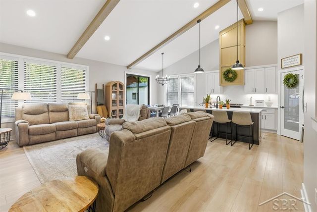 3910 Plumtree Lane, Midland, MI 48642