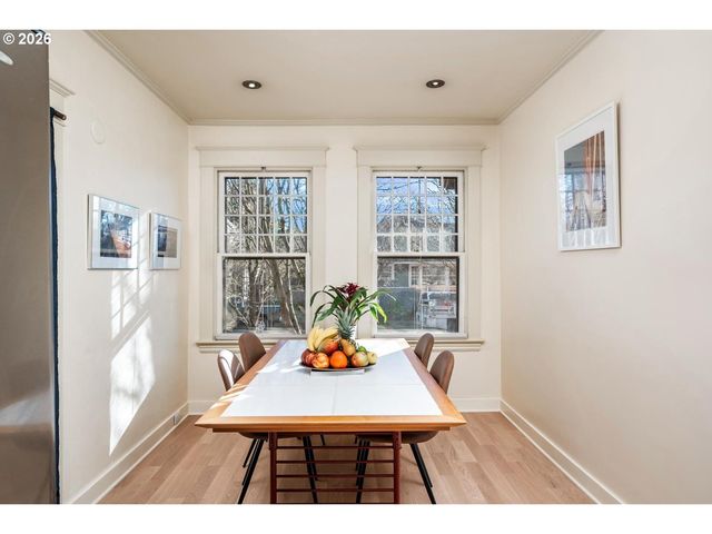 1332 Se 44TH Ave, Portland, OR 97215