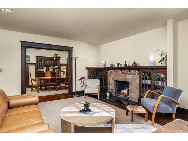 1332 Se 44TH Ave, Portland, OR 97215