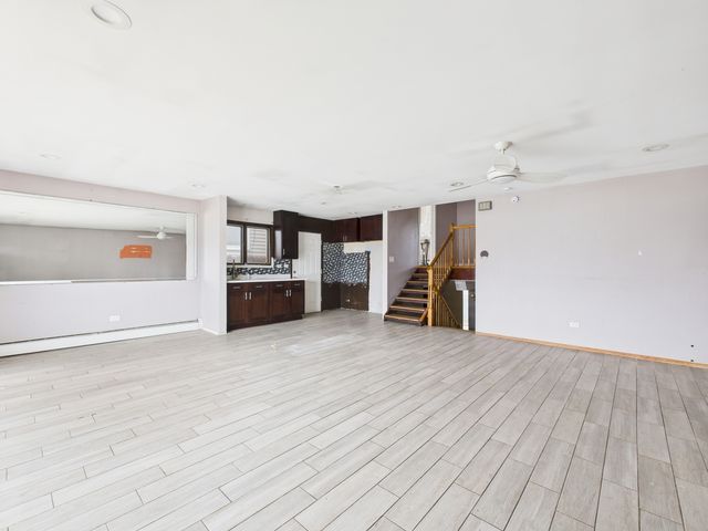 5024 S Lockwood Avenue, Chicago, IL 60638