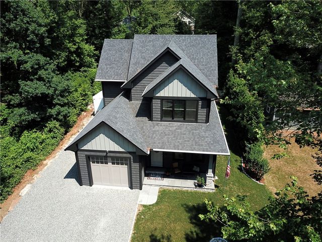 17 Red Feather Trail N, South Kingstown, RI 02879