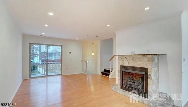 500 Great Beds Court, Perth Amboy, NJ 08861